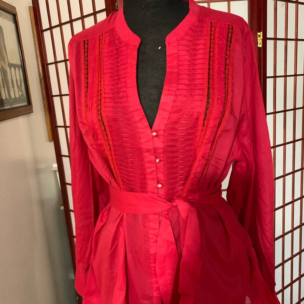 Plus size red long sleeve lace trim cotton tunic